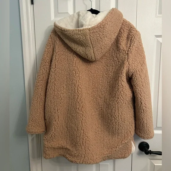 Reversible Teddy Jacket - Picture 5 of 6